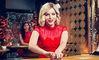 Bình luận viên Trần Thị B